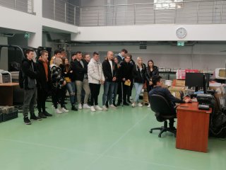 "Z technikum na politechniki"