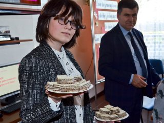 Spotkanie z poezją w szkolnej bibliotece