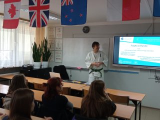 Naukowcy w szkołach