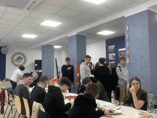 Walentynkowa Akcja w Budowlance  - Zakochaj się w honorowym krwiodawstwie