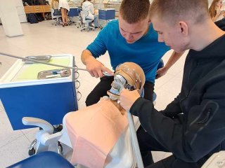 Uczniowie Budowlanki na Lubelskim Festiwalu Nauki