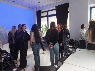 „Młodzi na Czele!"