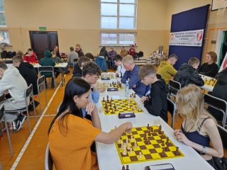 Reprezentacja ZSBiO Mistrzem Powiatu w szachach!