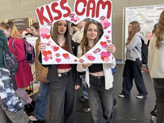 Dni Otwarte w obiektywie Kiss Cam i BeReal!