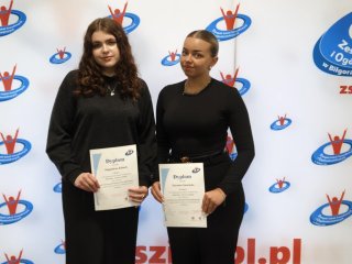 „Sleeveface – Portret z książką"