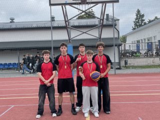 I miejsce reprezentacji ZSBiO chłopców w turnieju piłki koszykowej 3x3