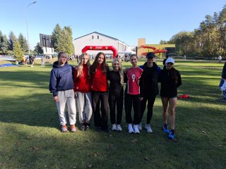 Złota sztafeta! Dziewczęta z ZSBiO najlepsze w województwie!!!