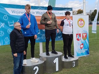 III miejsce chłopców i IV dziewcząt w lidze lekkoatletycznej