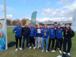 III miejsce chłopców i IV dziewcząt w lidze lekkoatletycznej