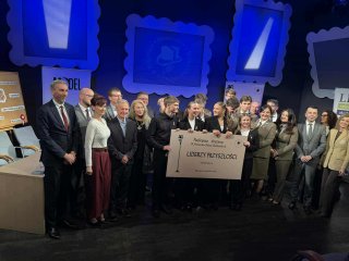 Pierwsze miejsce ZSBiO w Mistrzostwach Debat Oksfordzkich