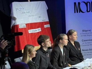Pierwsze miejsce ZSBiO w Mistrzostwach Debat Oksfordzkich