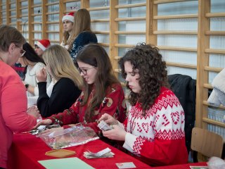 Charytatywny Festyn Mikołajkowy 