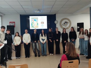 Uczniowie ZSBiO czytają poezję w oryginale