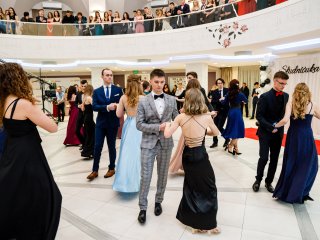 Studniówka 2022