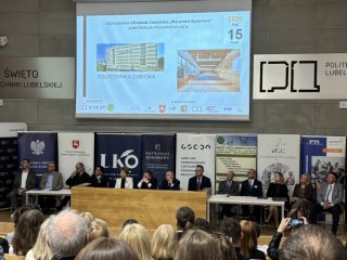 Tytuł laureata i podium w kraju dla uczennicy klasy IVaTB