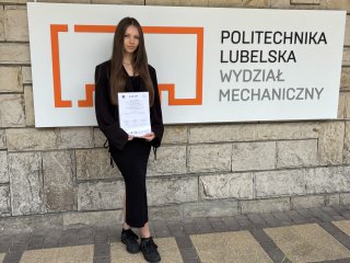 Tytuł laureata i podium w kraju dla uczennicy klasy IVaTB